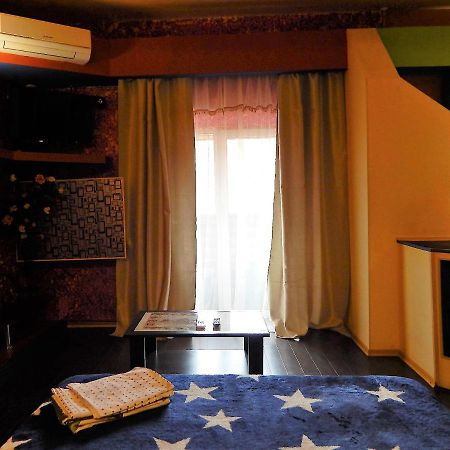 One-Bedroom Apartment On Gagarina Harkiv Dış mekan fotoğraf