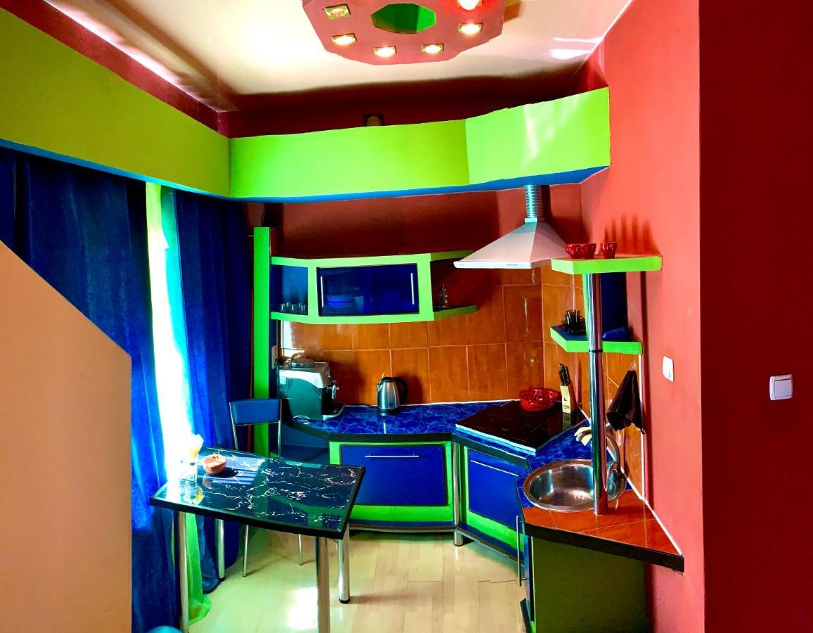 One-Bedroom Apartment On Gagarina Harkiv Dış mekan fotoğraf